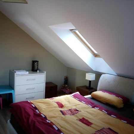 Walnut Apartment With Sauna And Pond Topoľčany Екстериор снимка