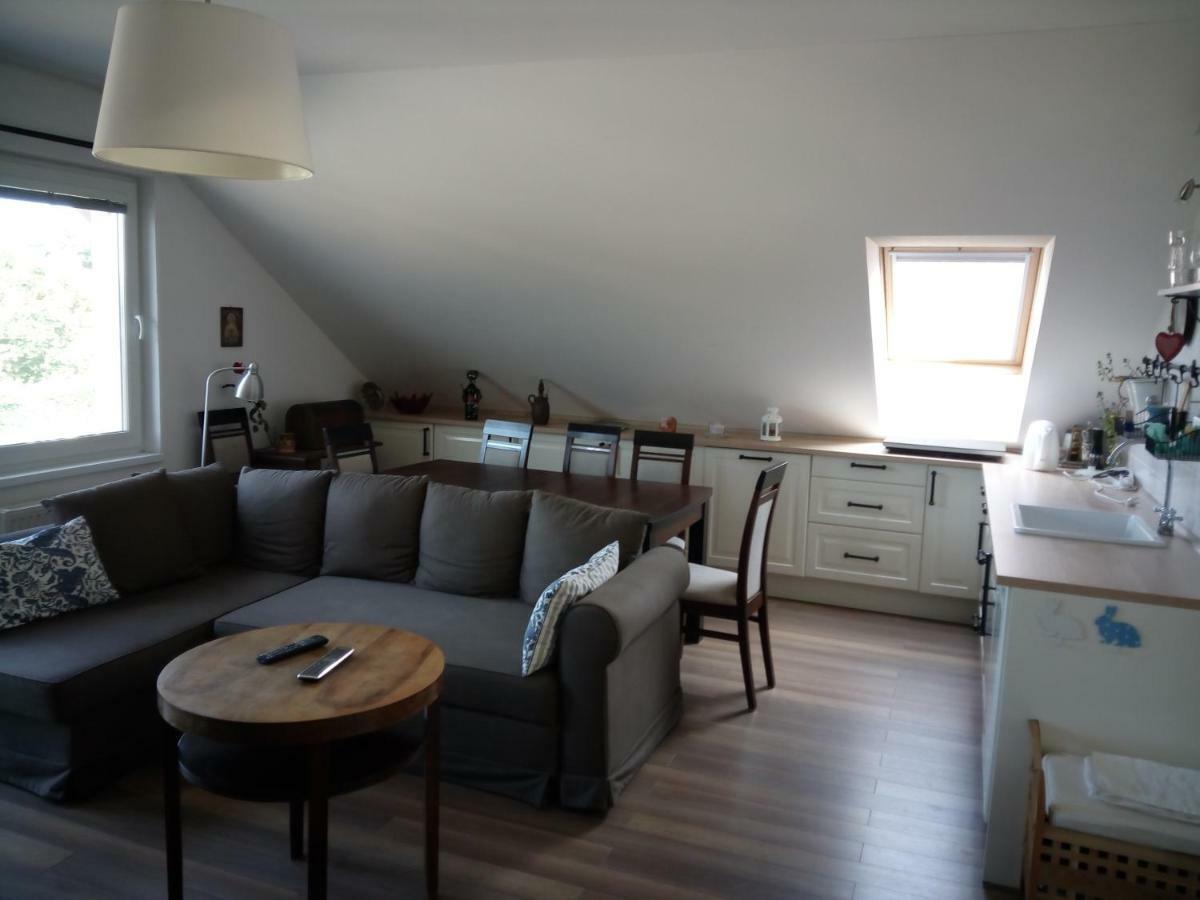 Walnut Apartment With Sauna And Pond Topoľčany Екстериор снимка